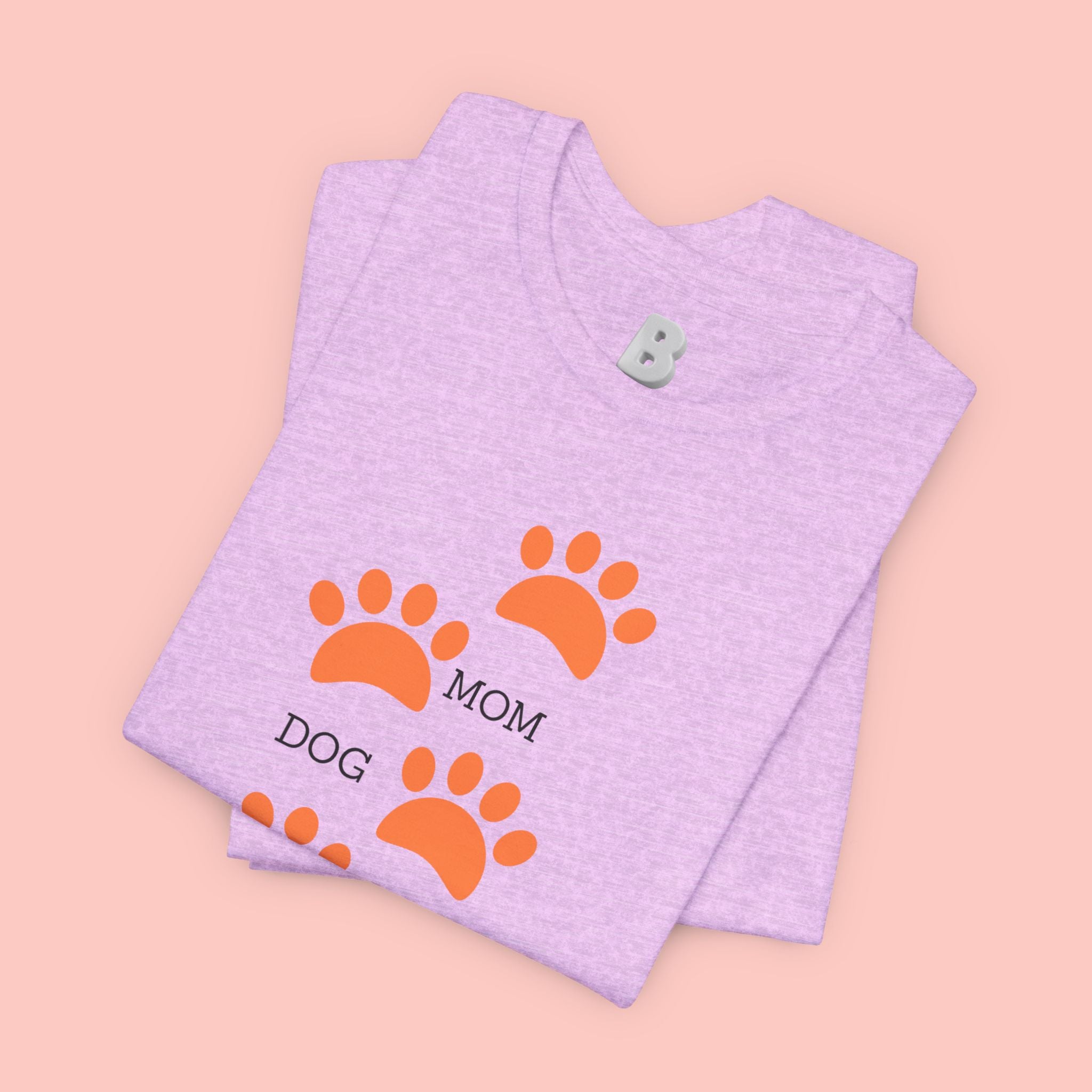 Dog Mom Paw Print T-Shirt — Cute Pet Lover Graphic Tee