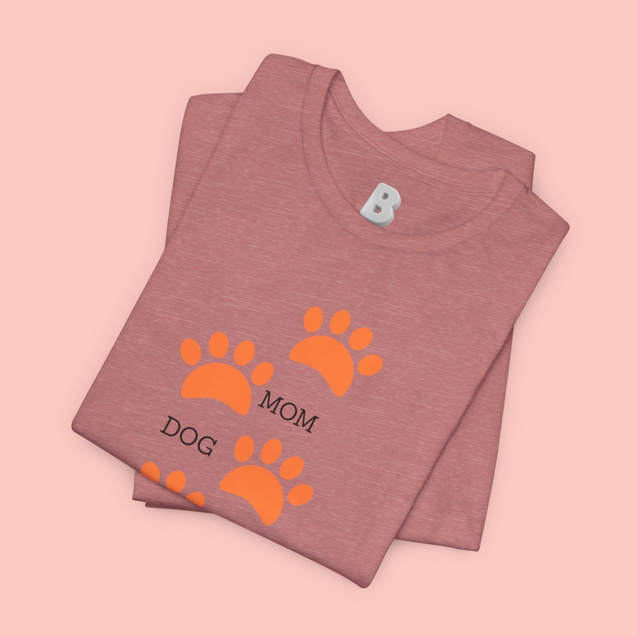 Dog Mom Paw Print T-Shirt — Cute Pet Lover Graphic Tee