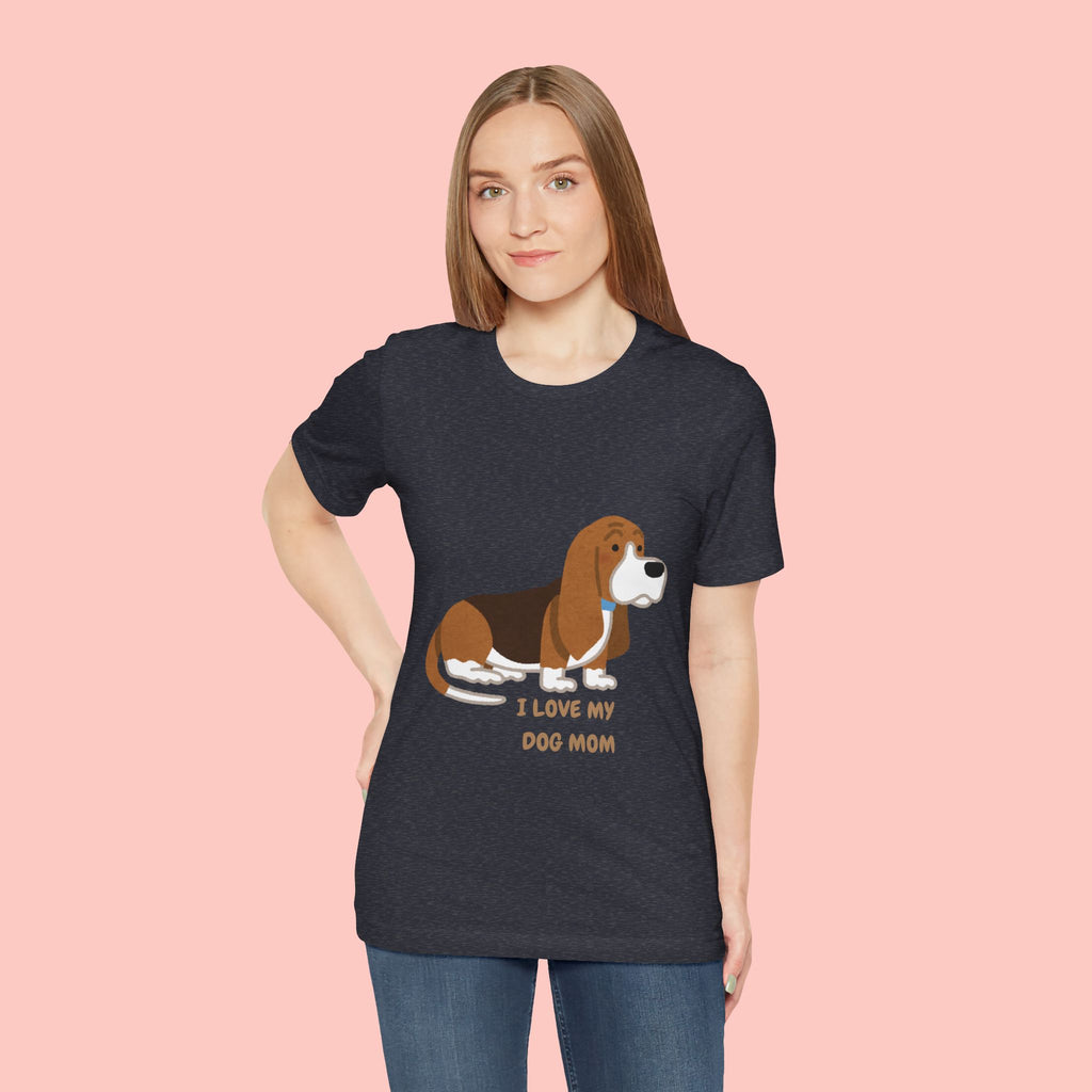 Dog Mom T‑Shirt — Cute Basset Hound I Love My Dog Mom Tee