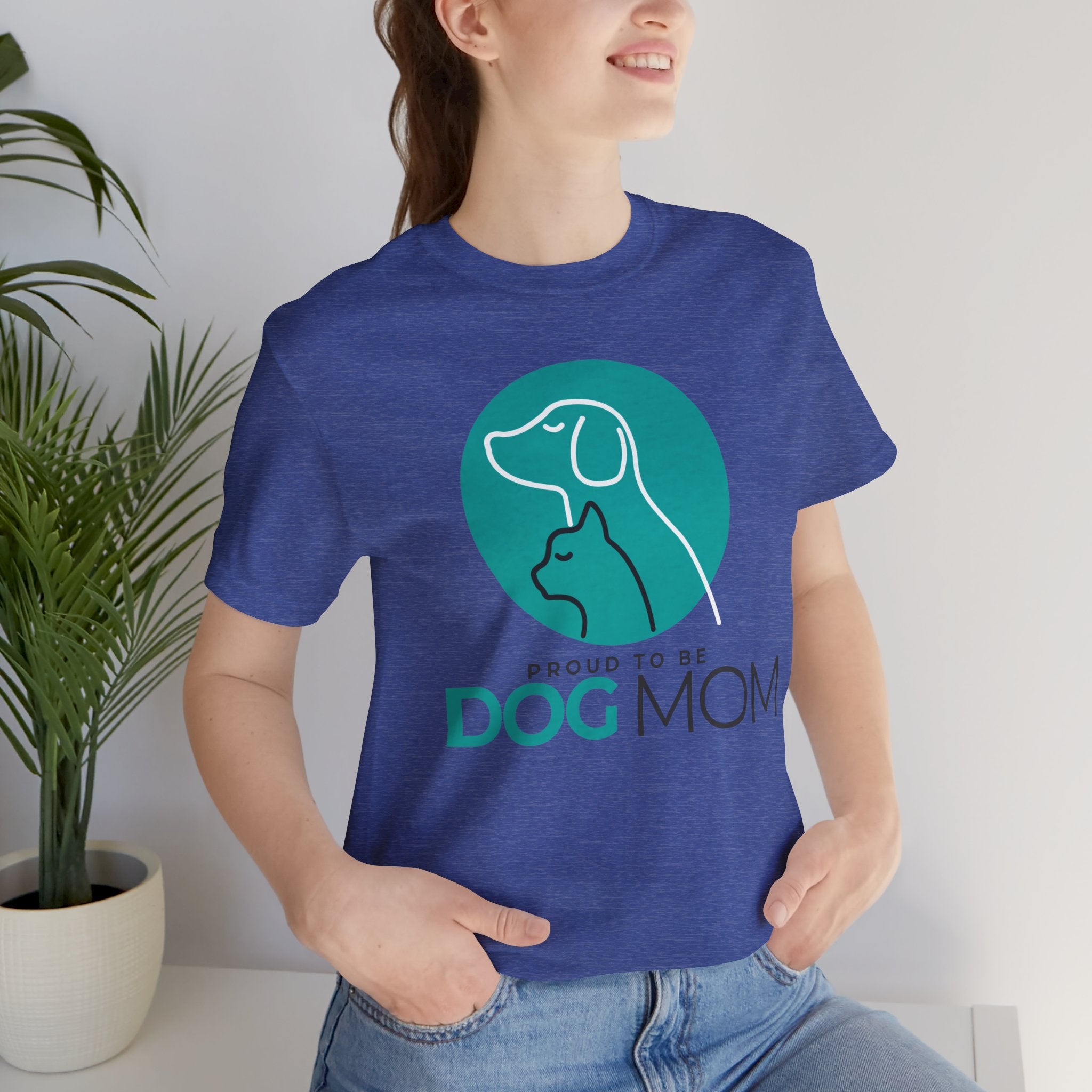 Dog Mom T-Shirt – "Proud to Be Dog Mom" Graphic Tee
