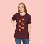 Dog Mom Paw Print T-Shirt — Cute Pet Lover Graphic Tee