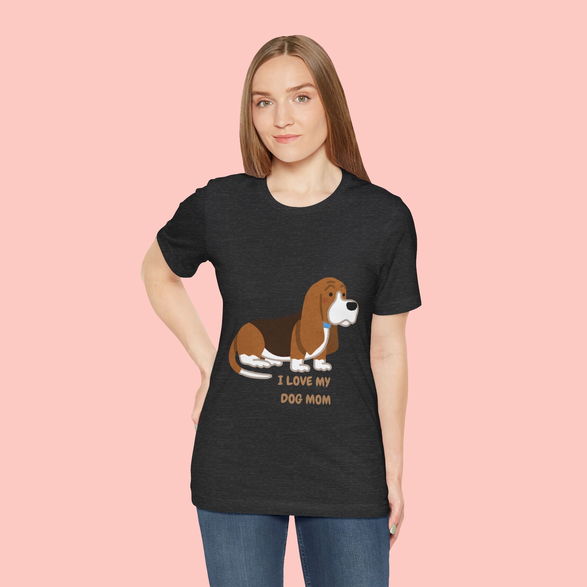Dog Mom T‑Shirt — Cute Basset Hound I Love My Dog Mom Tee