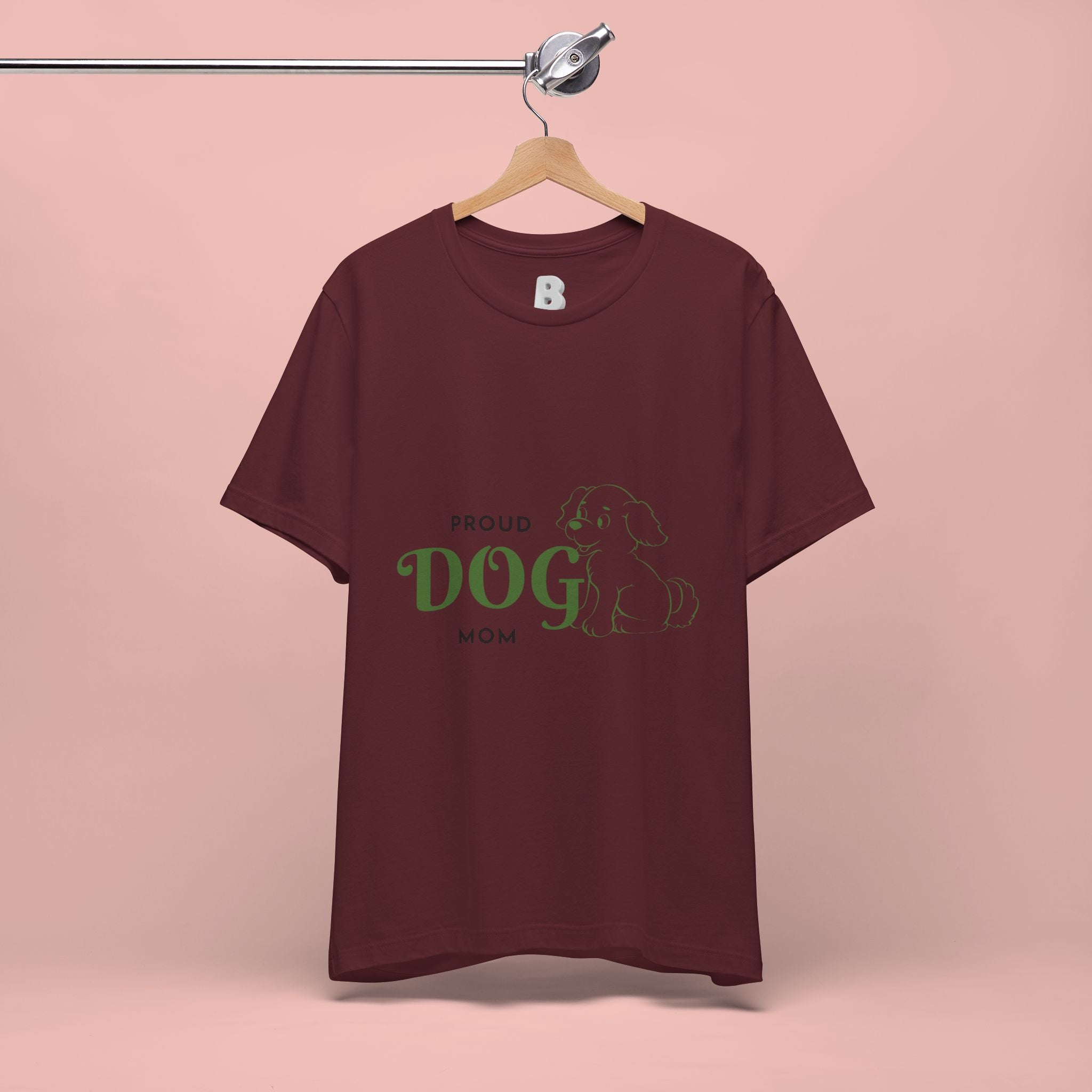 Proud Dog Mom T-Shirt – Cute Paw Print & Puppy Graphic Tee