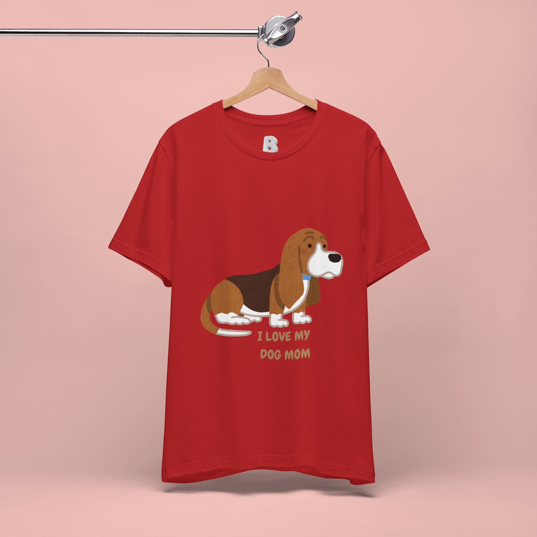 Dog Mom T‑Shirt — Cute Basset Hound I Love My Dog Mom Tee