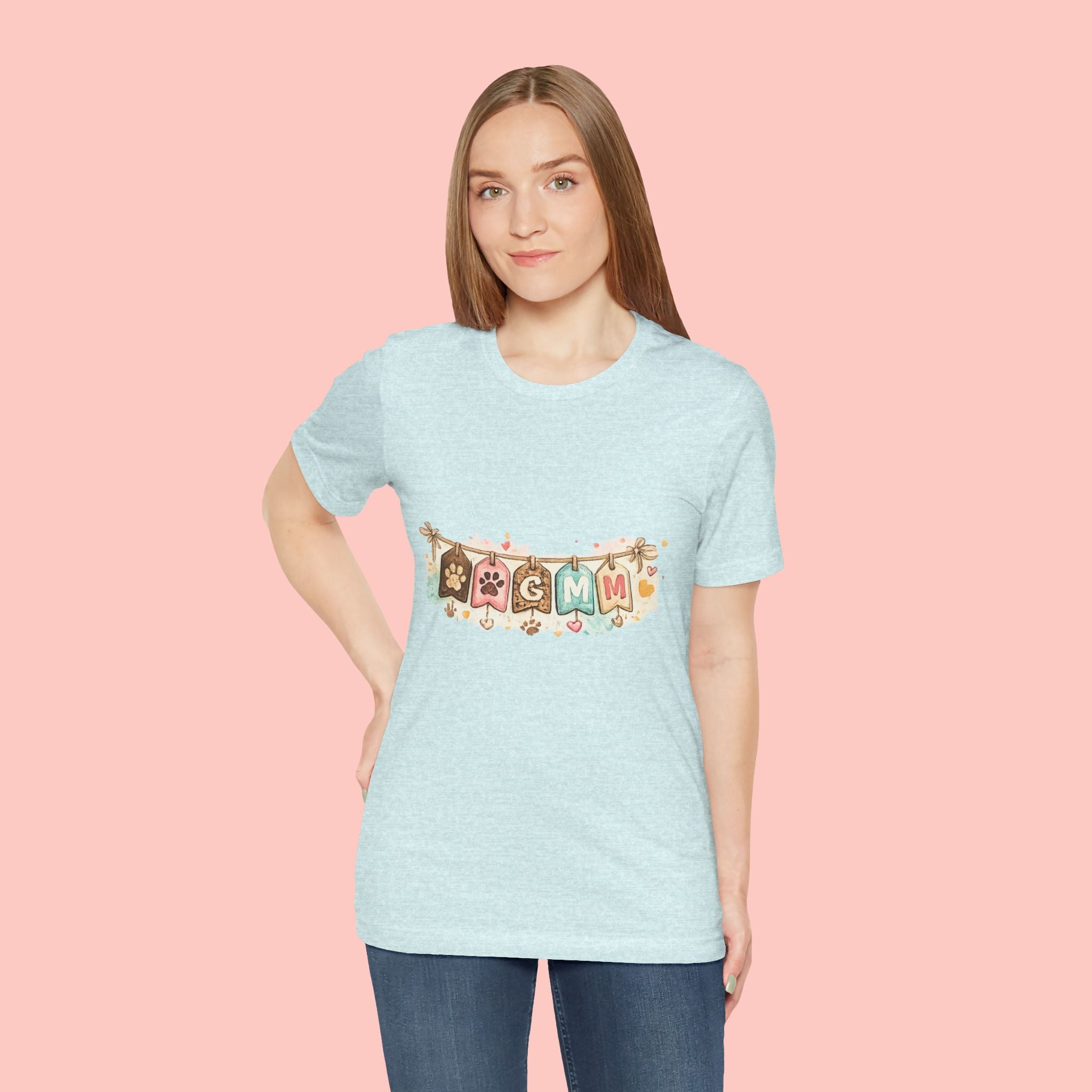 Pet Mom Banner Tee — Cute Paw Print "MOM" Graphic T-Shirt