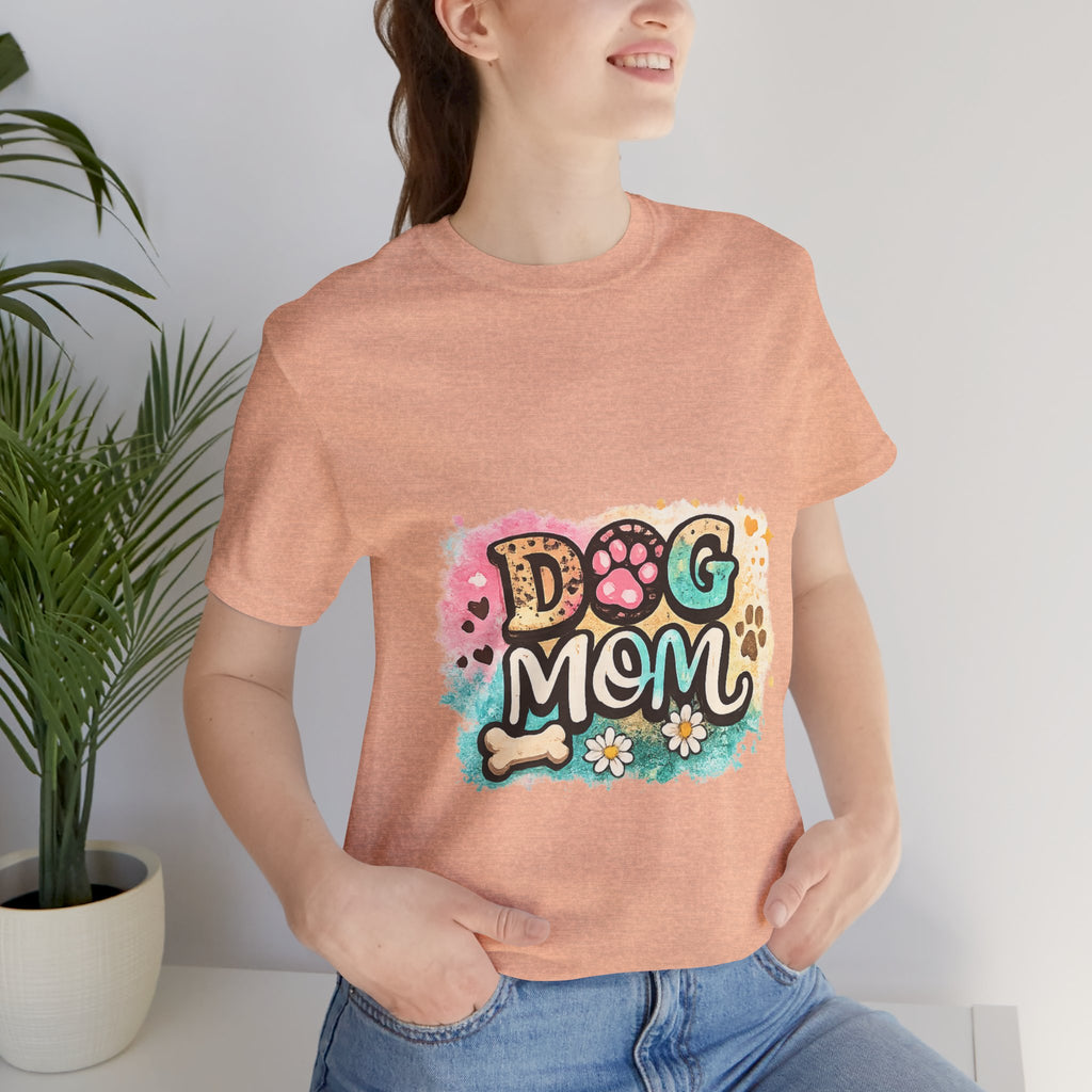 Dog Mom T-Shirt – Cute Paw Print Graphic Tee for Pet Lovers