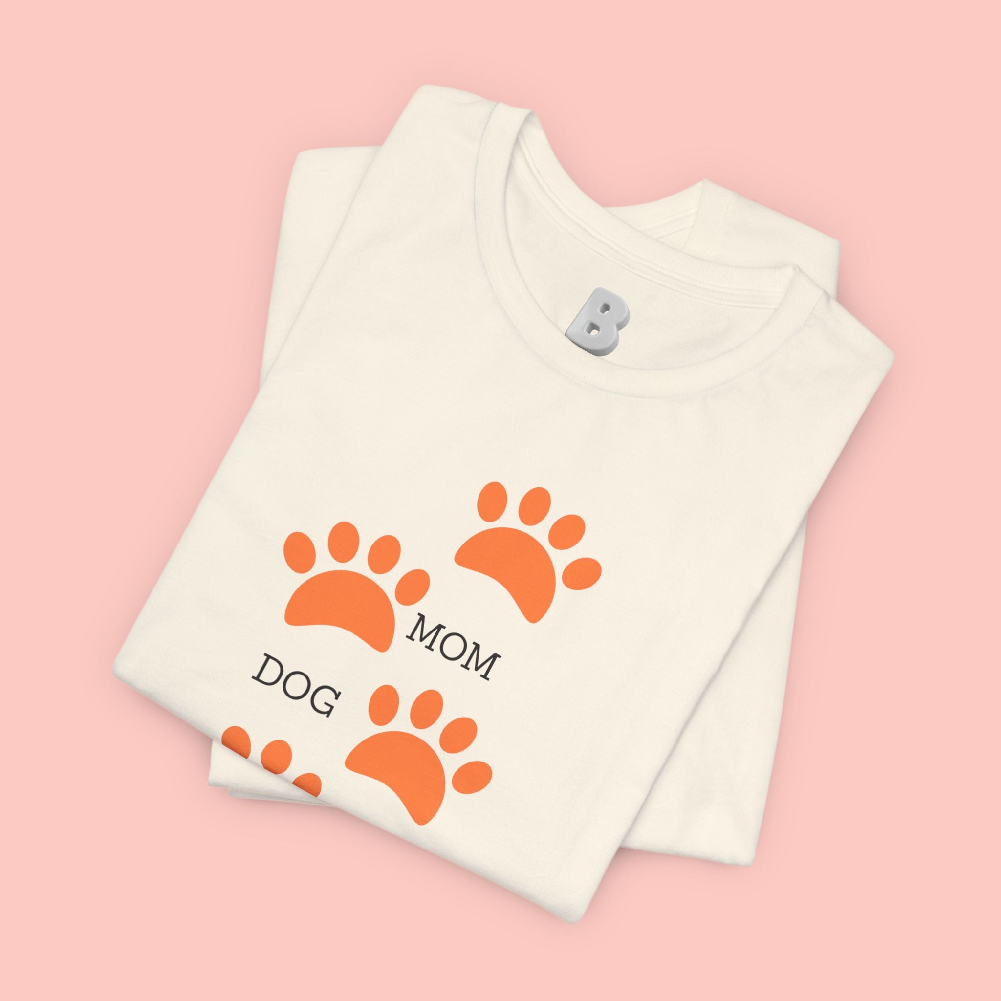Dog Mom Paw Print T-Shirt — Cute Pet Lover Graphic Tee