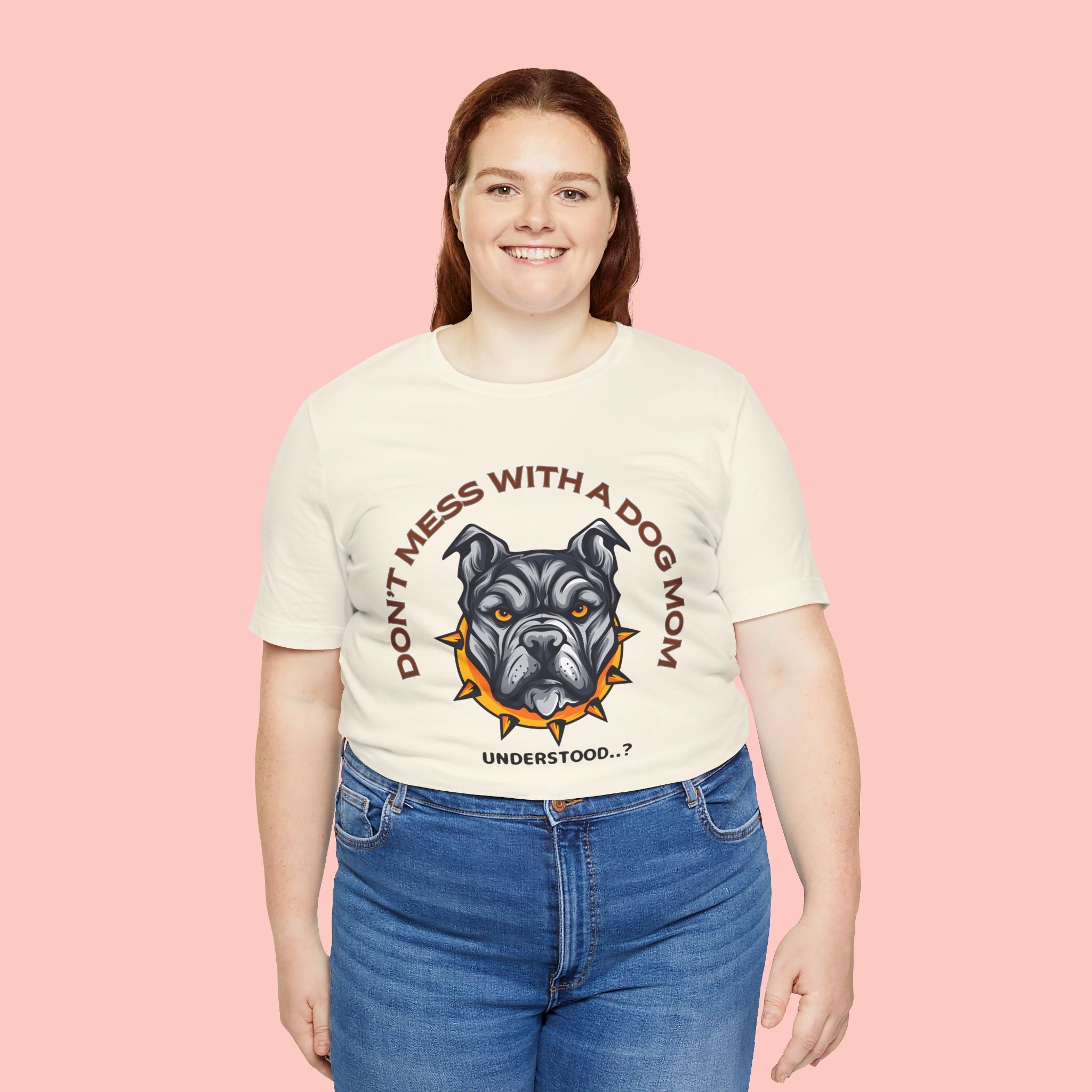 Dog Mom Tee — “Don't Mess With a Dog Mom” Graphic T‑Shirt