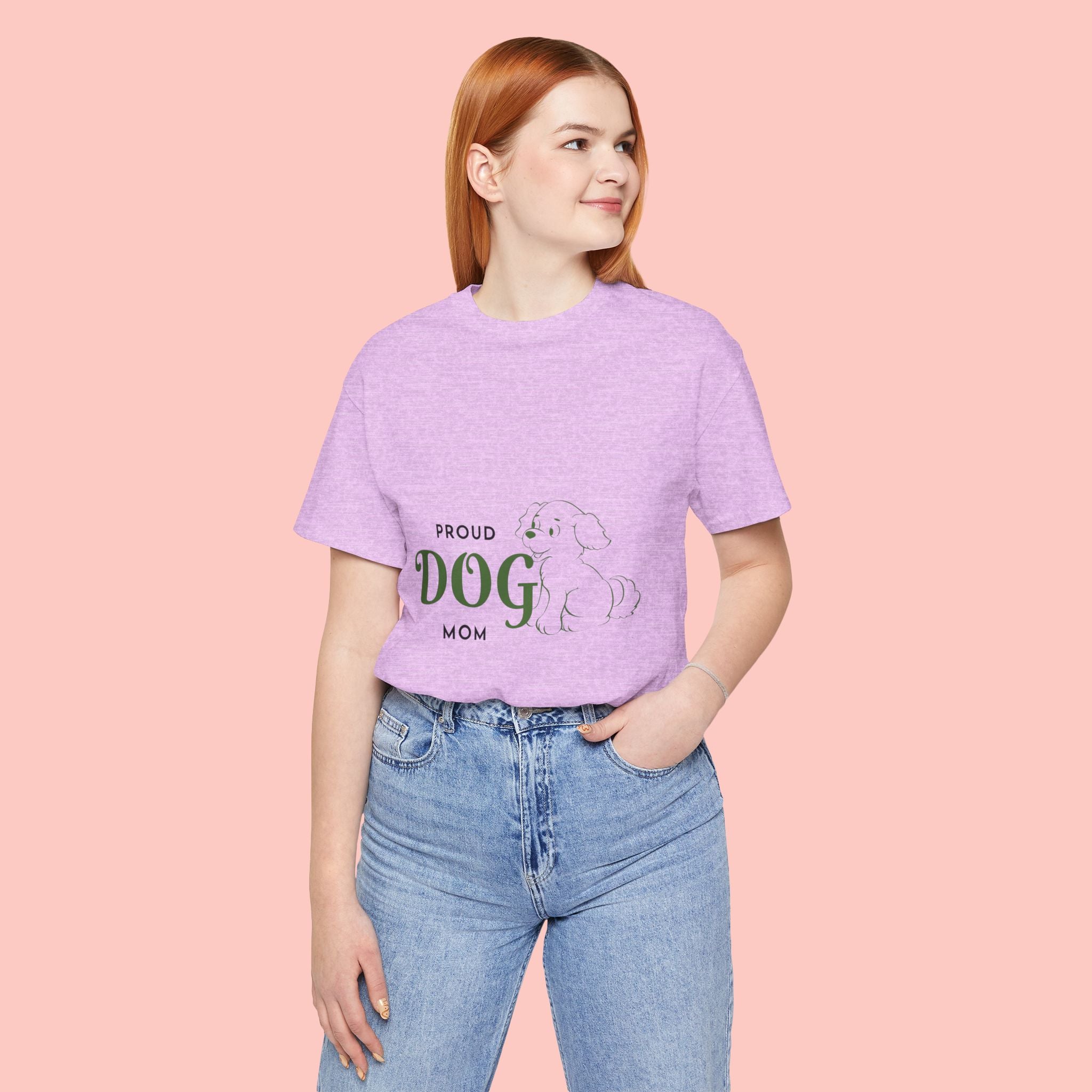 Proud Dog Mom T-Shirt – Cute Paw Print & Puppy Graphic Tee