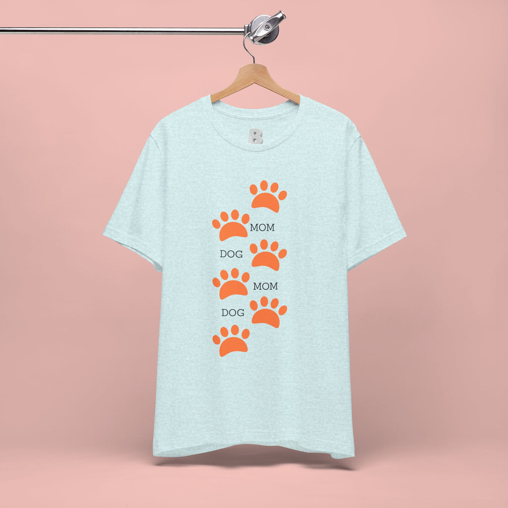 Dog Mom Paw Print T-Shirt — Cute Pet Lover Graphic Tee
