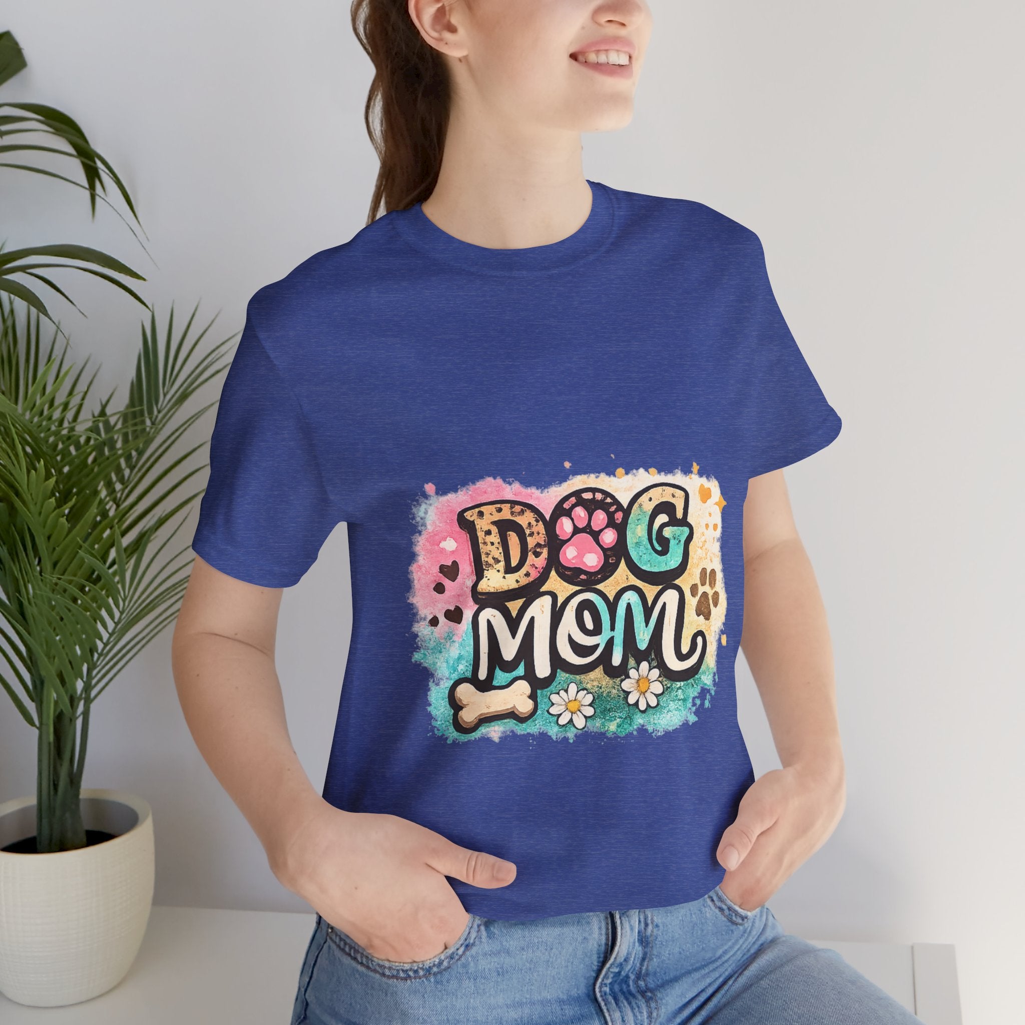 Dog Mom T-Shirt – Cute Paw Print Graphic Tee for Pet Lovers