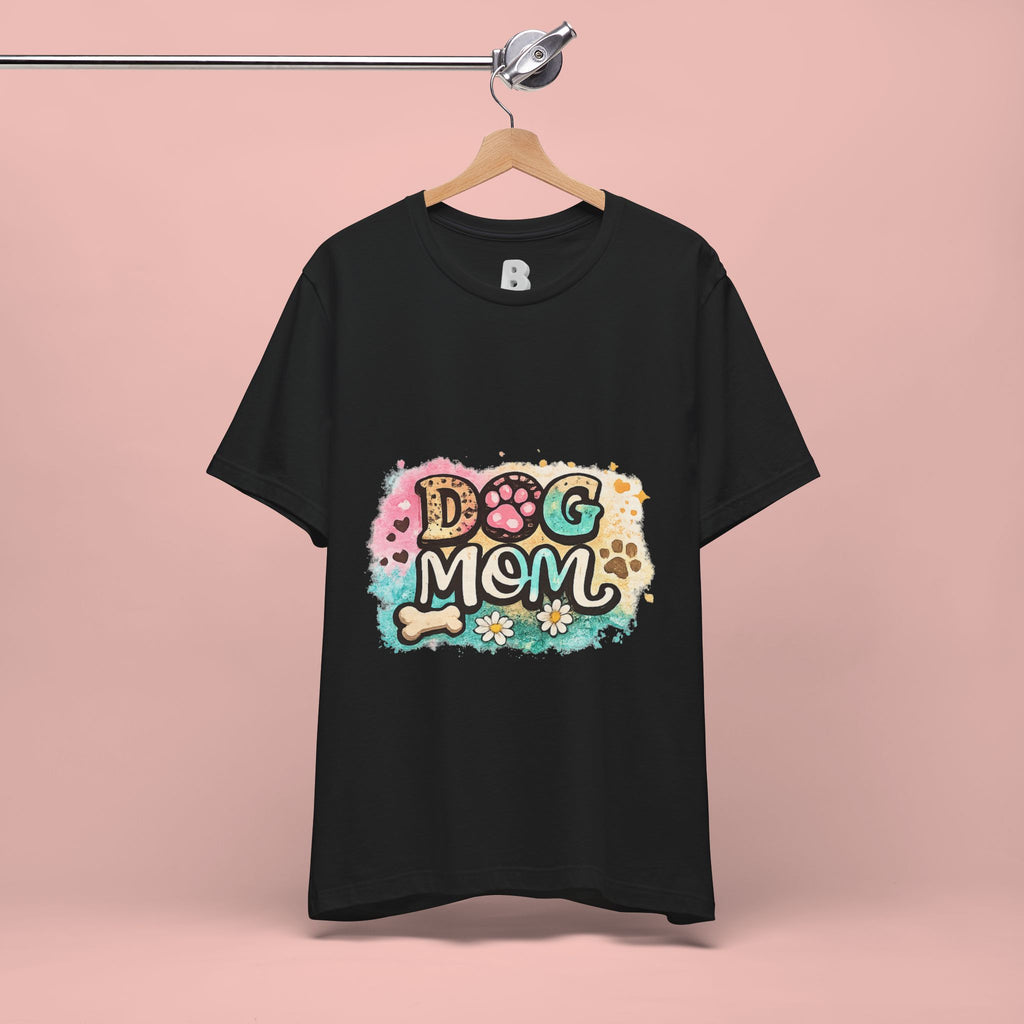 Dog Mom T-Shirt – Cute Paw Print Graphic Tee for Pet Lovers