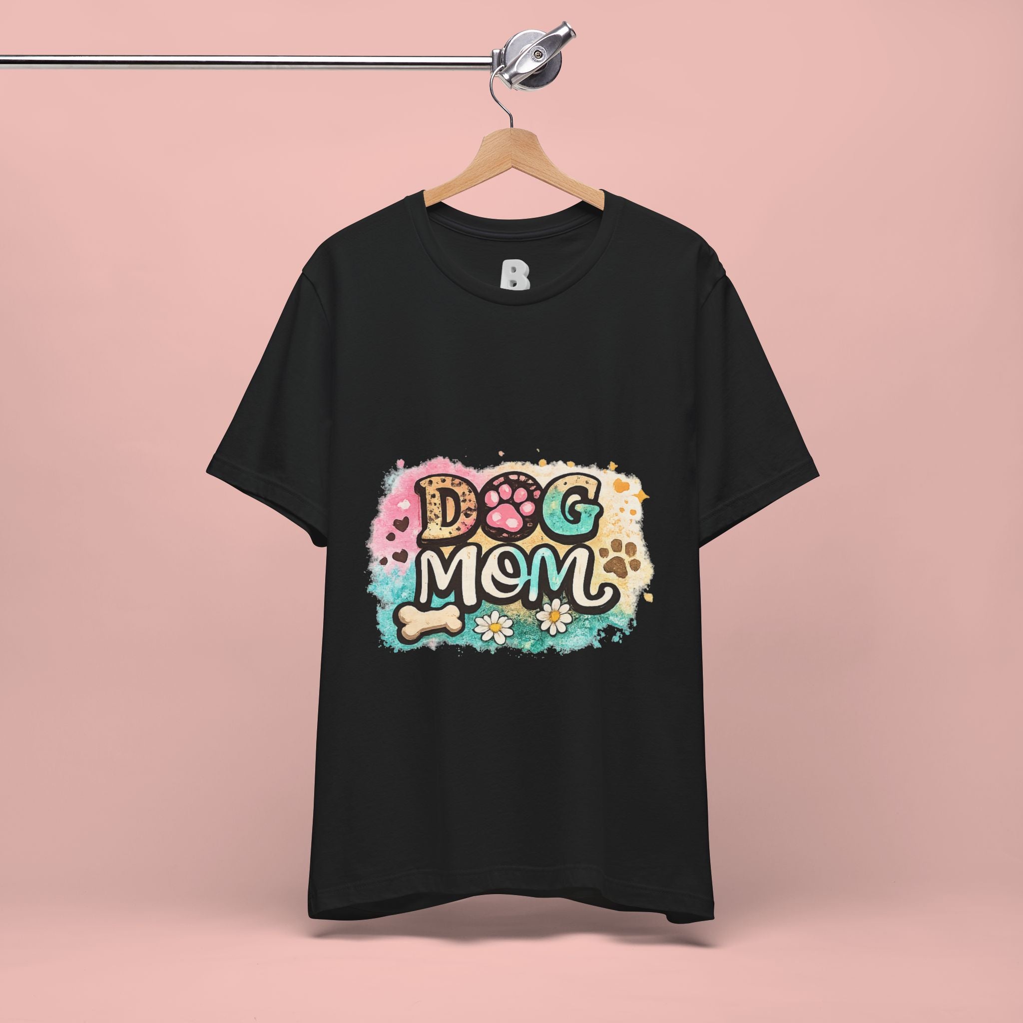 Dog Mom T-Shirt – Cute Paw Print Graphic Tee for Pet Lovers