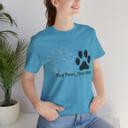 Two Paws, One Mom T-Shirt – Cute Dog Mom Paw Print Tee