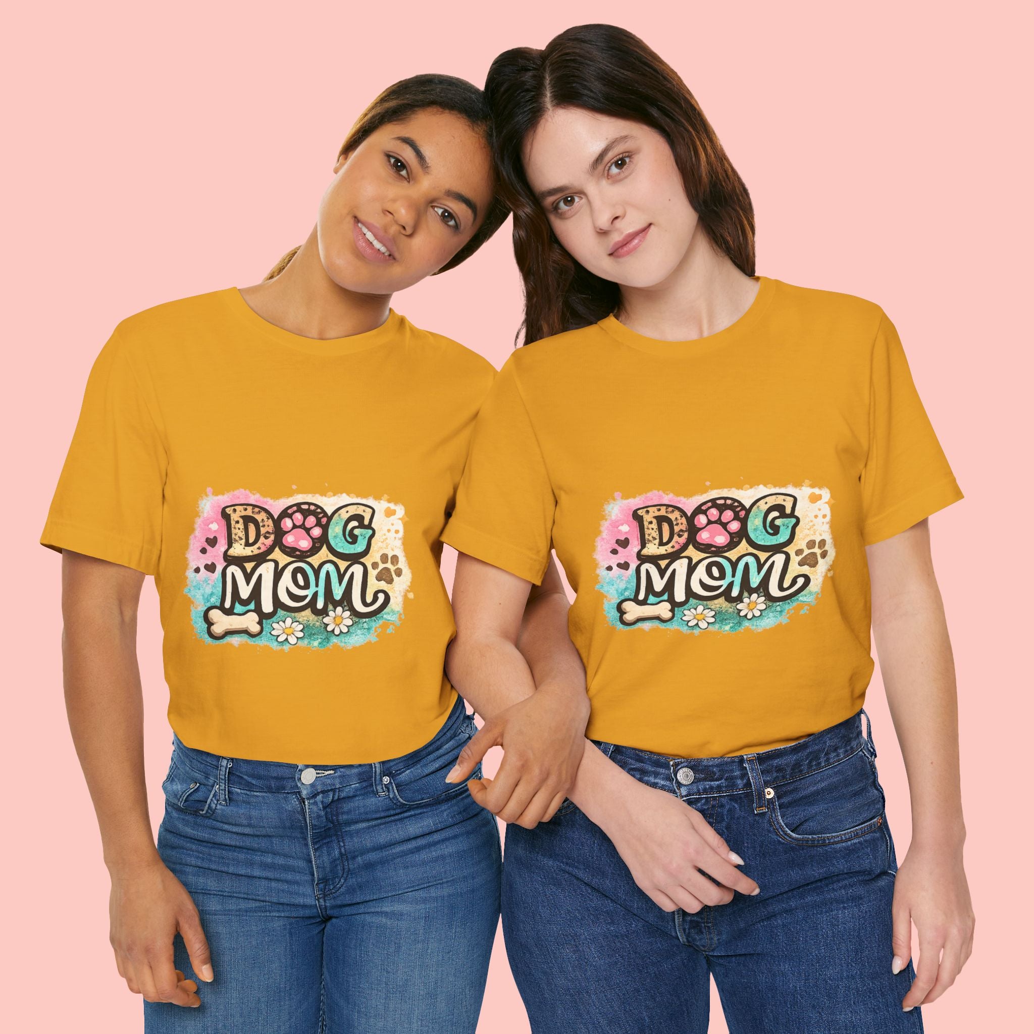 Dog Mom T-Shirt – Cute Paw Print Graphic Tee for Pet Lovers