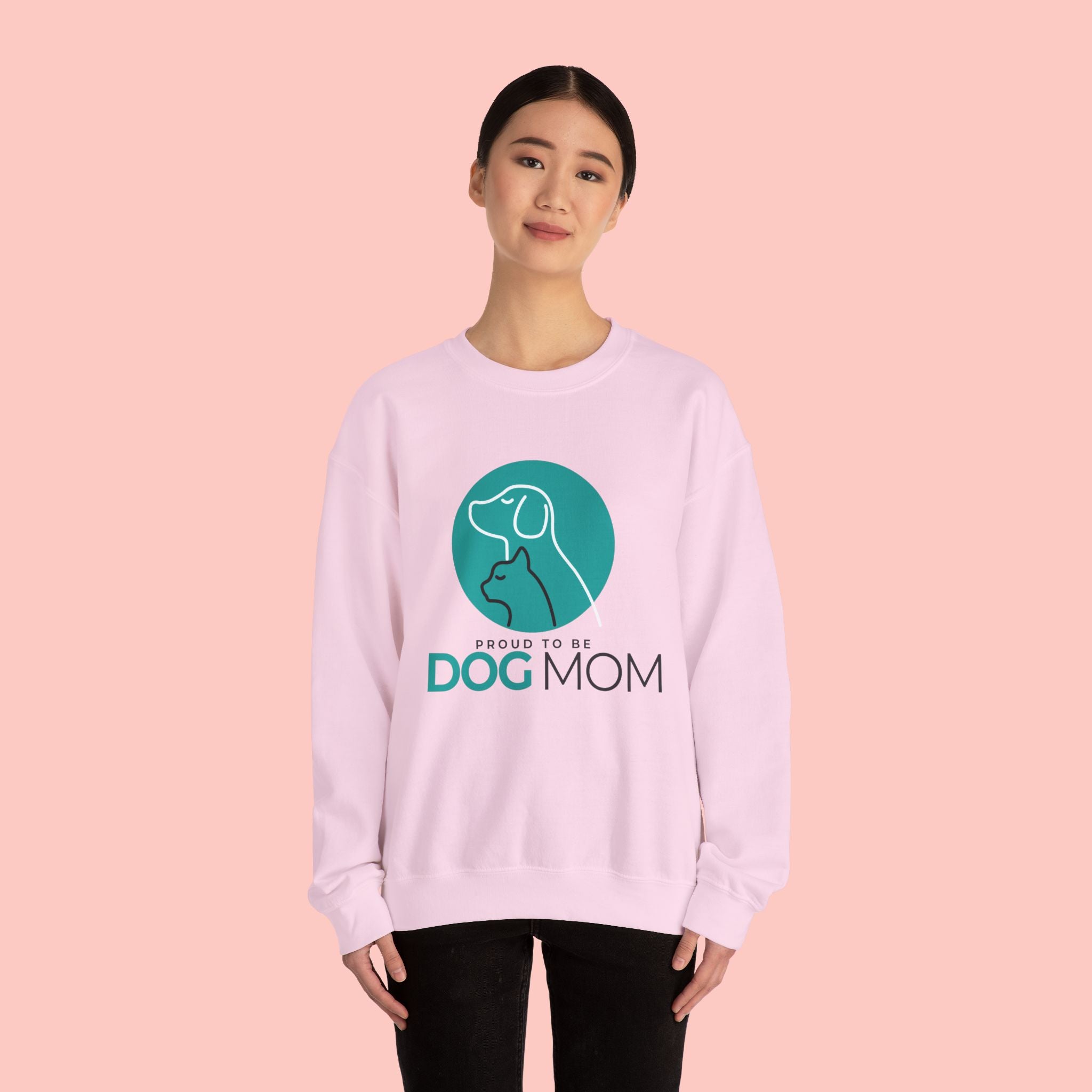 Dog Mom Crewneck Sweatshirt – Proud To Be Dog Mom Graphic Pullover
