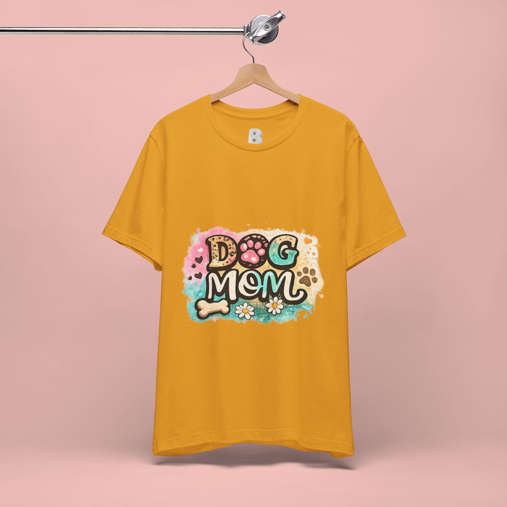 Dog Mom T-Shirt – Cute Paw Print Graphic Tee for Pet Lovers