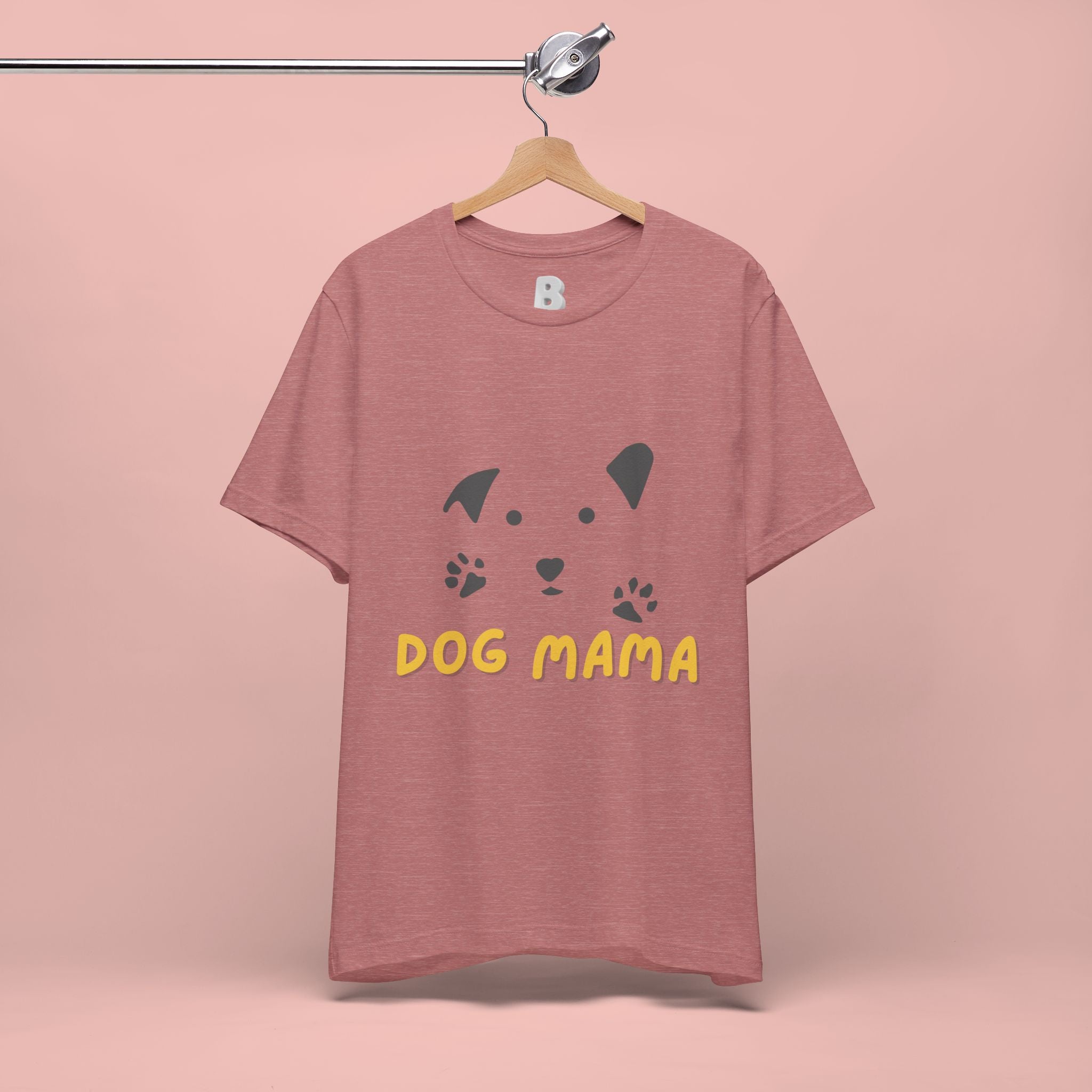 Dog Mama Graphic Tee — Cute Paw Print Dog Face T-Shirt for Dog Lovers