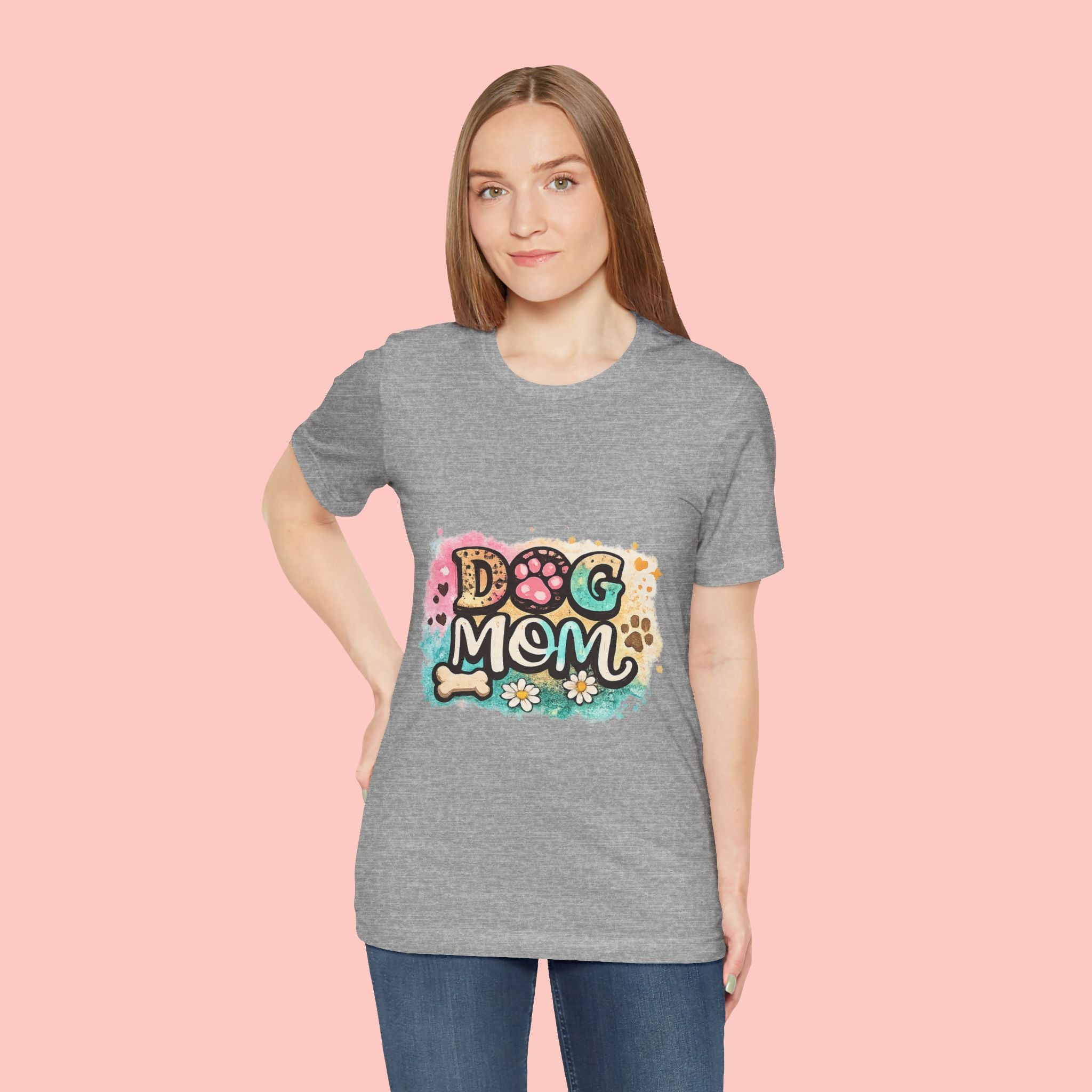 Dog Mom T-Shirt – Cute Paw Print Graphic Tee for Pet Lovers