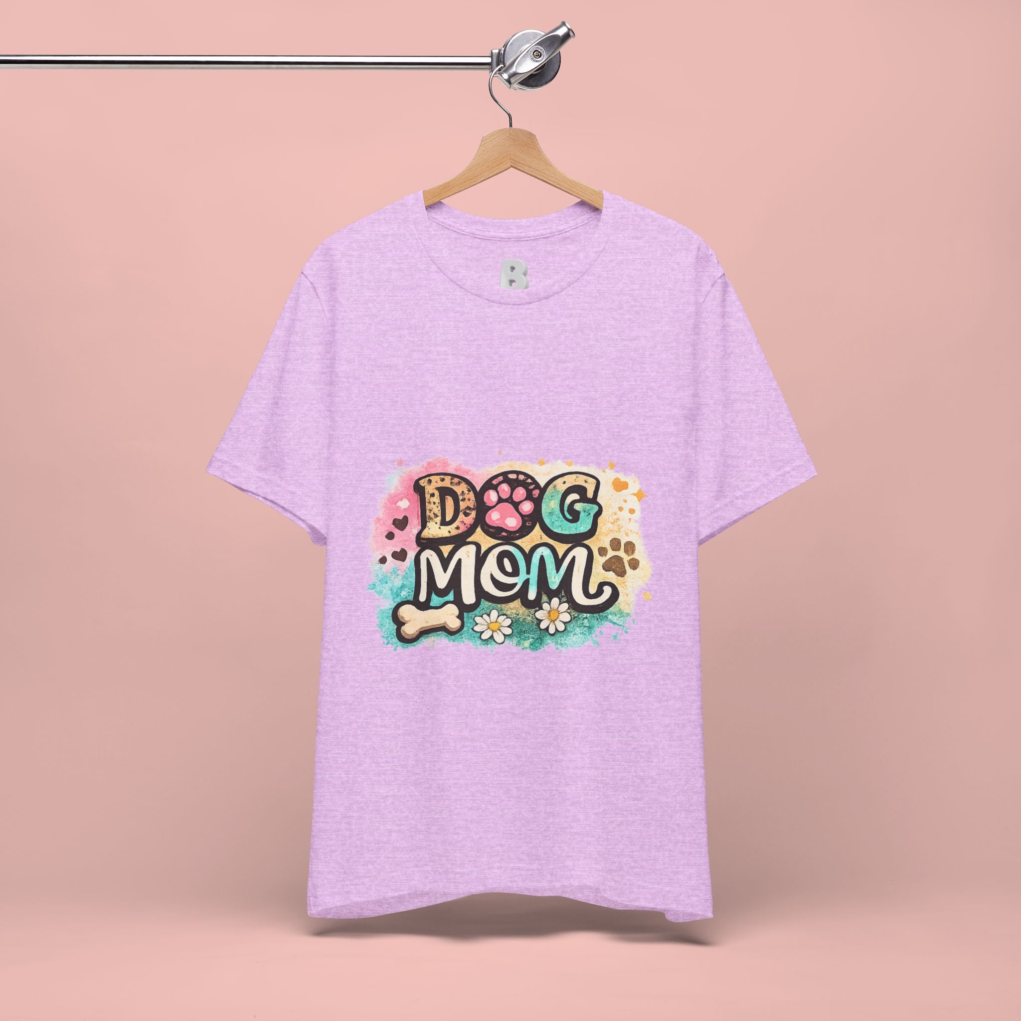 Dog Mom T-Shirt – Cute Paw Print Graphic Tee for Pet Lovers