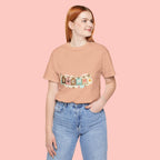 Pet Mom Banner Tee — Cute Paw Print "MOM" Graphic T-Shirt