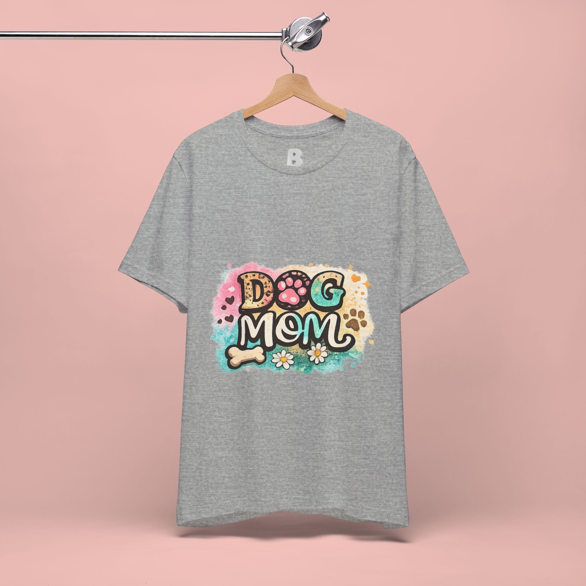Dog Mom T-Shirt – Cute Paw Print Graphic Tee for Pet Lovers