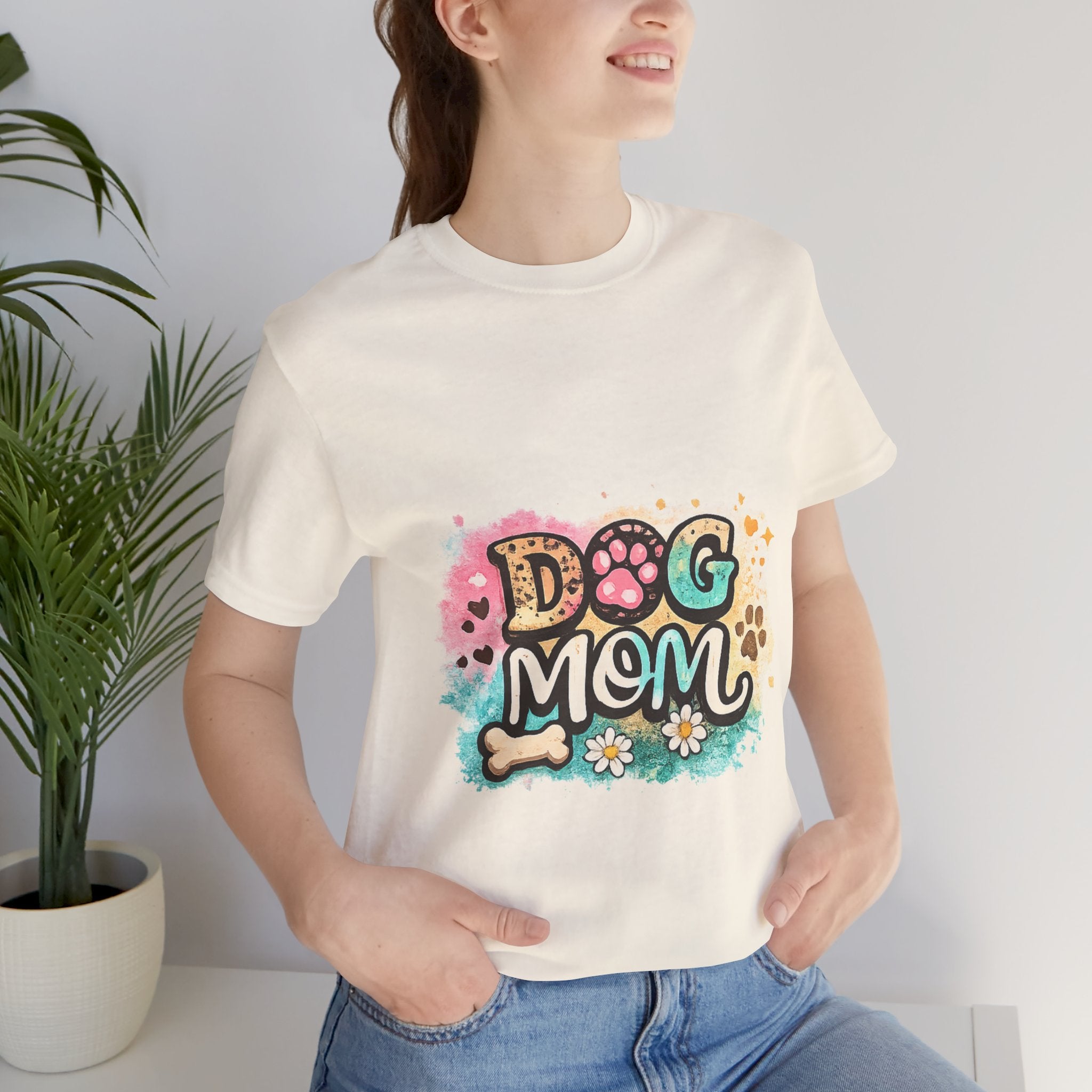 Dog Mom T-Shirt – Cute Paw Print Graphic Tee for Pet Lovers