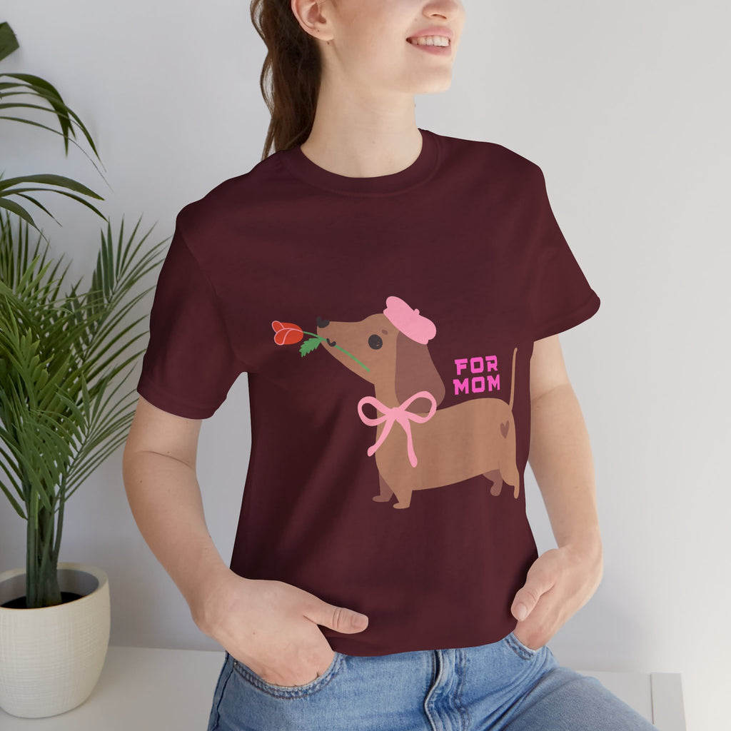 Mommy’s Dachshund Tee – Cute Dog with Rose “For Mom” Shirt