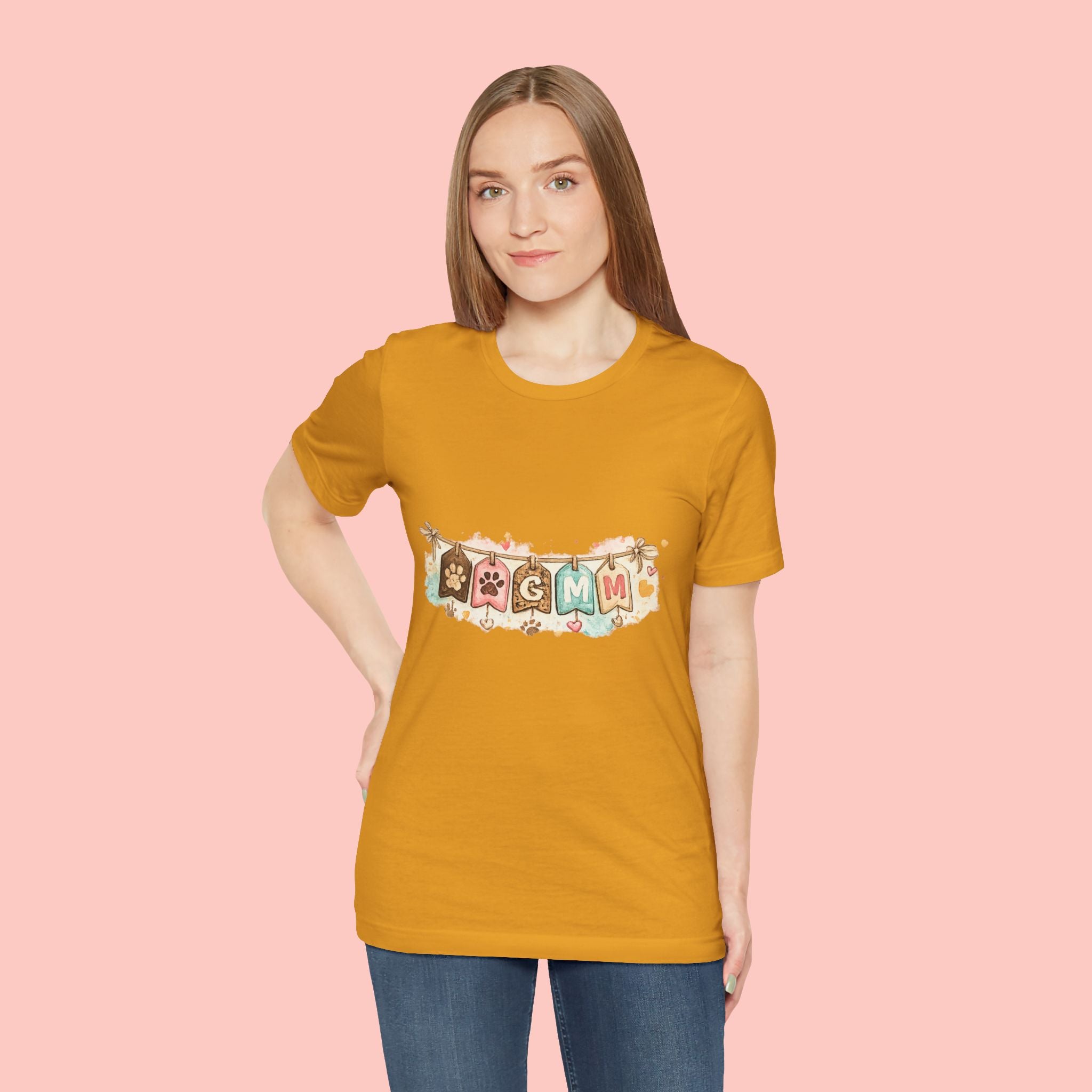 Pet Mom Banner Tee — Cute Paw Print "MOM" Graphic T-Shirt