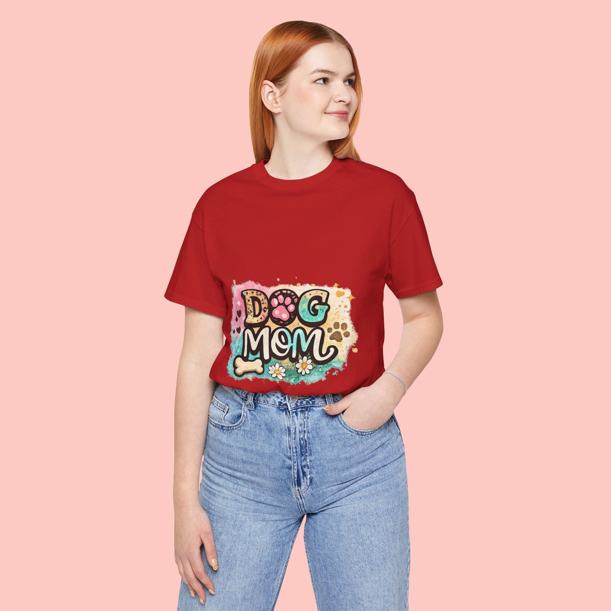 Dog Mom T-Shirt – Cute Paw Print Graphic Tee for Pet Lovers