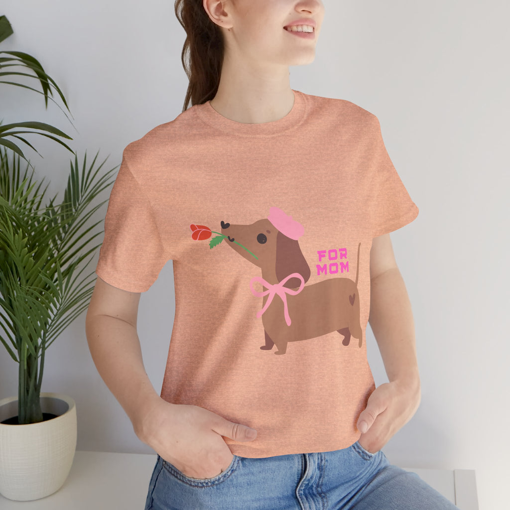 Mommy’s Dachshund Tee – Cute Dog with Rose “For Mom” Shirt