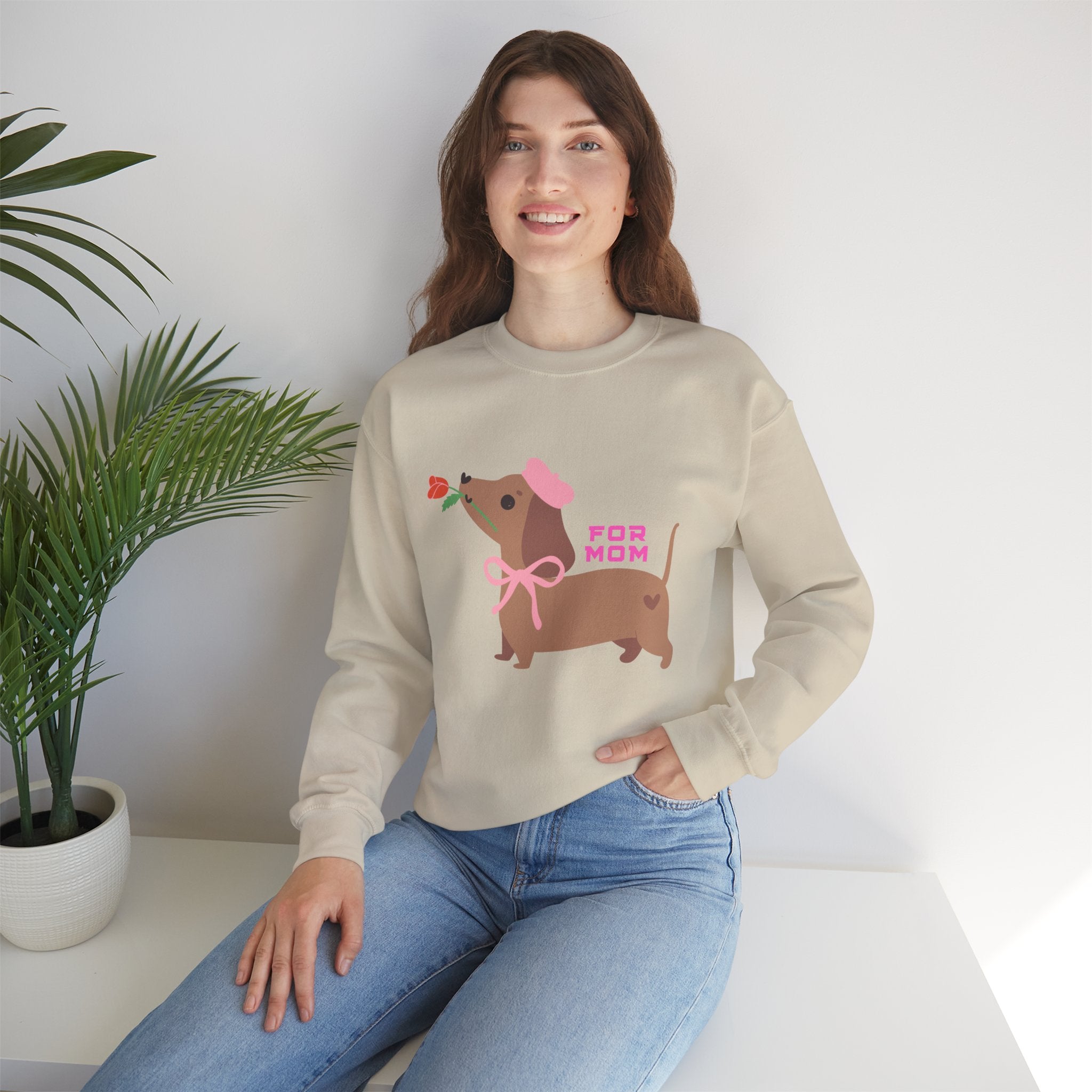Dachshund 'For Mom' Crewneck Sweatshirt – Cute Dog Mom Gift