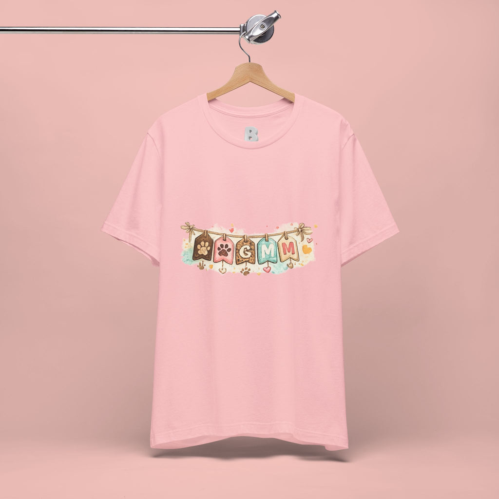 Pet Mom Banner Tee — Cute Paw Print "MOM" Graphic T-Shirt